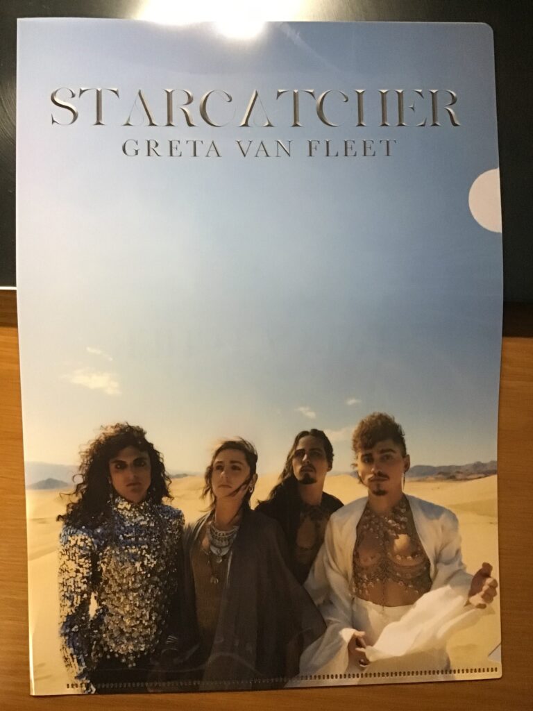 Starcatcher / Greta Van Fleet (2023)
特典クリアファイル